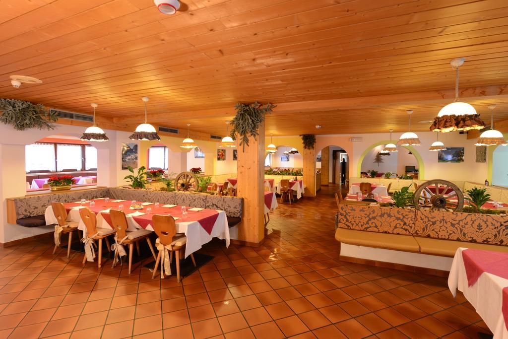 Hotel Casa Alpina - Alpin Haus Selva di Val Gardena Exterior photo